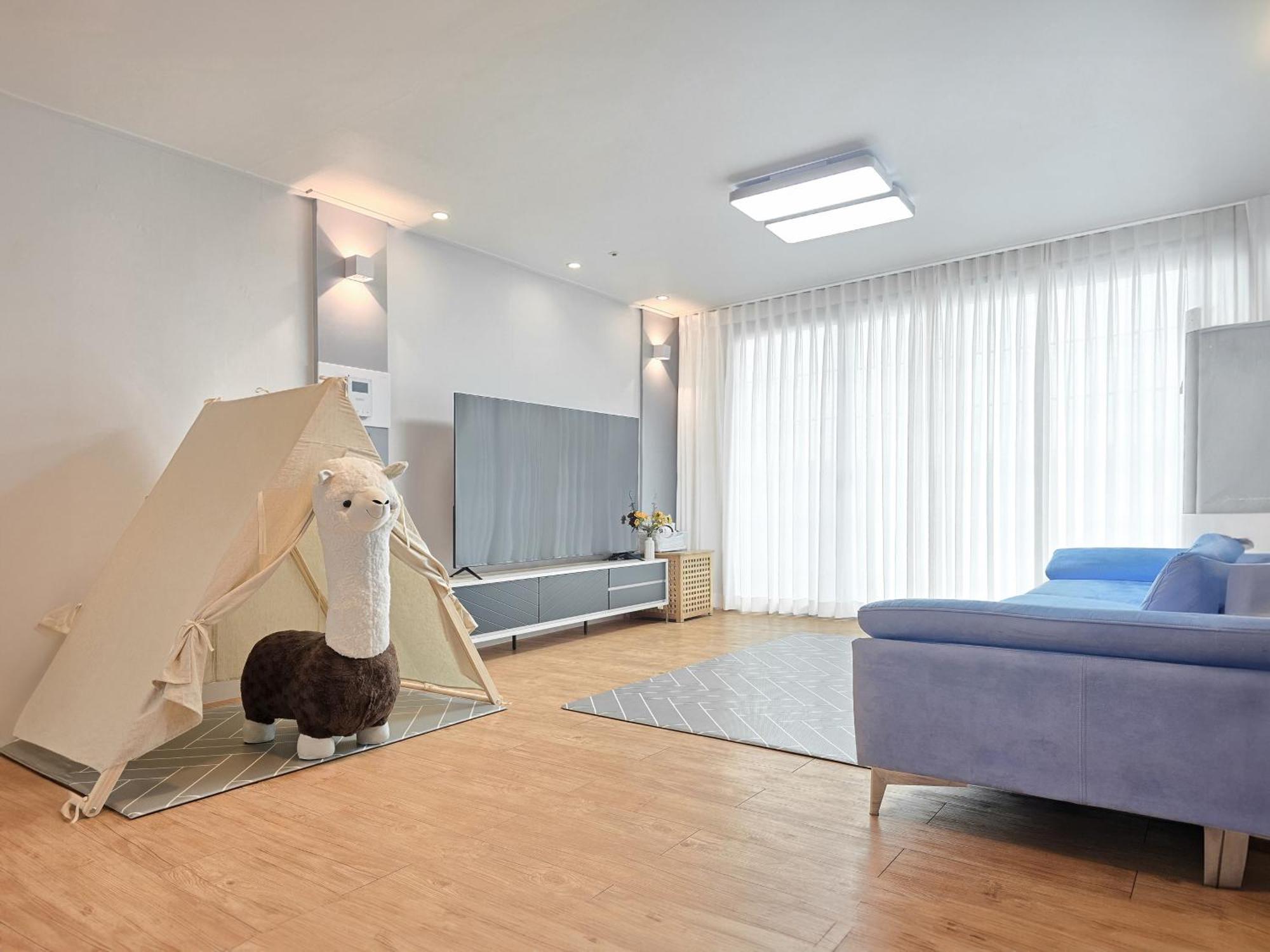 Home Fourest Resort Geoje Ngoại thất bức ảnh