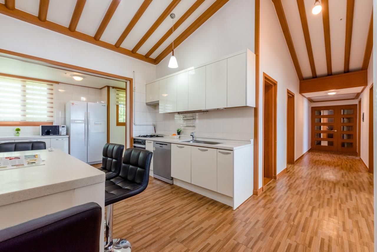 Home Fourest Resort Geoje Ngoại thất bức ảnh