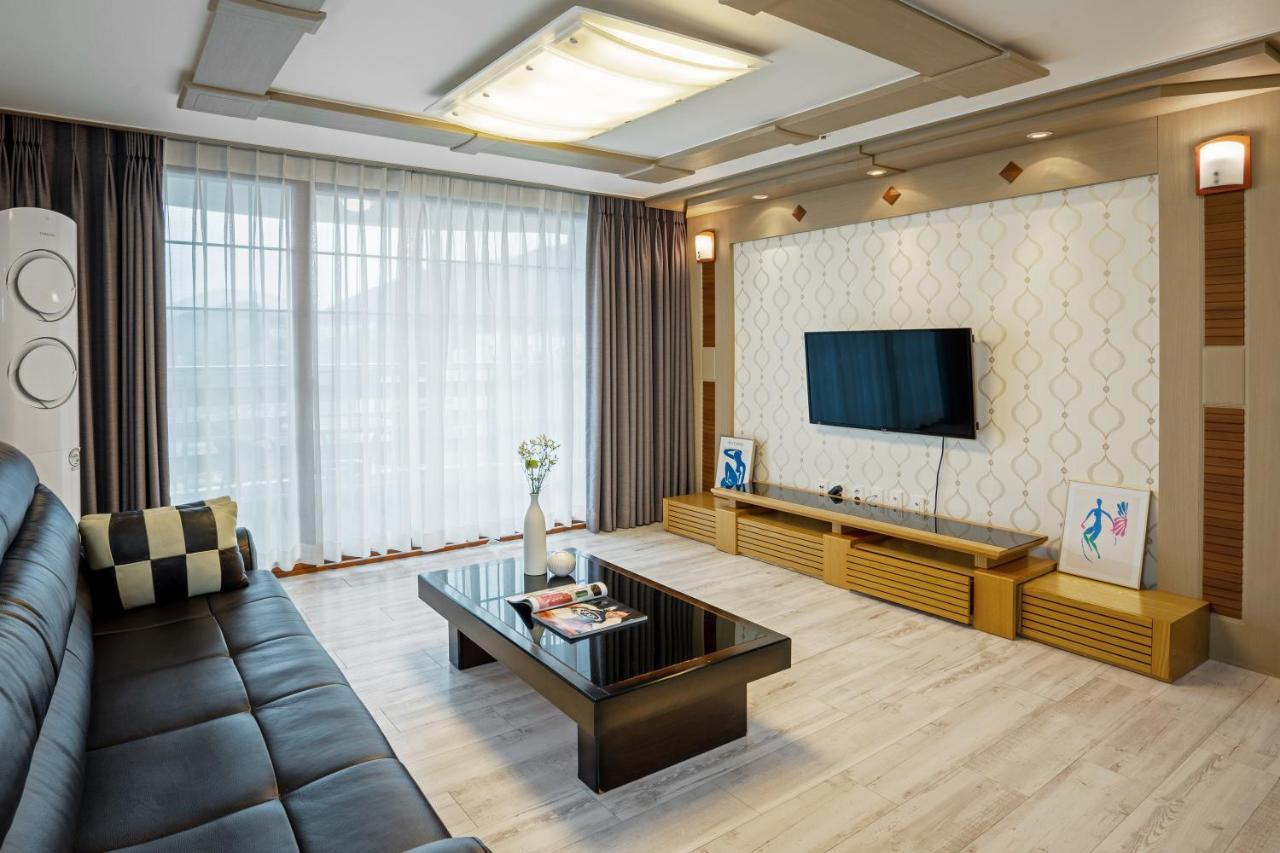 Home Fourest Resort Geoje Ngoại thất bức ảnh